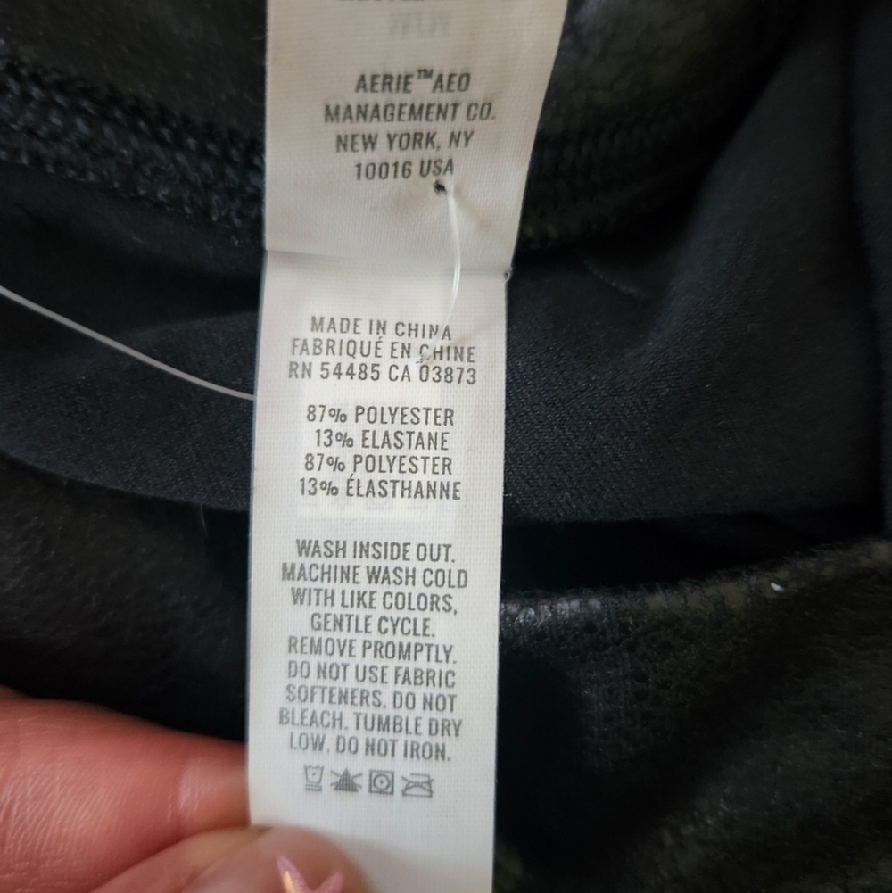 NWT OFFLINE by aerie | The Hugger High Waist Crossover Crackle Legging - Size M - Picture 10 of 11